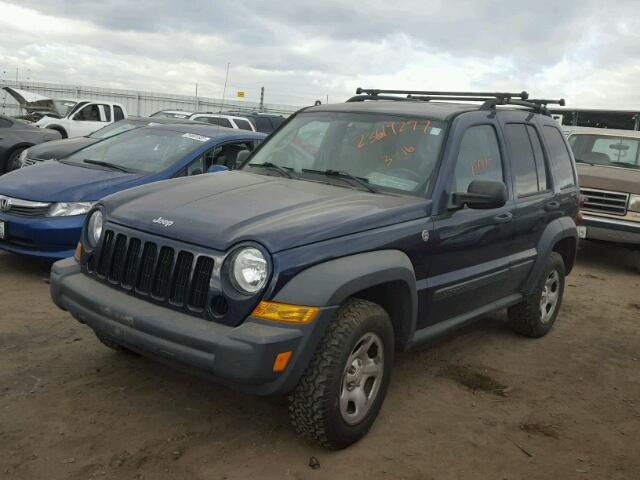 1J4GL48K96W182087 - 2006 JEEP LIBERTY SP BLUE photo 2