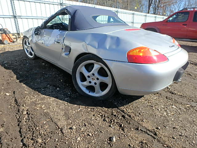 WP0CA2989XU629368 - 1999 PORSCHE BOXSTER SILVER photo 3