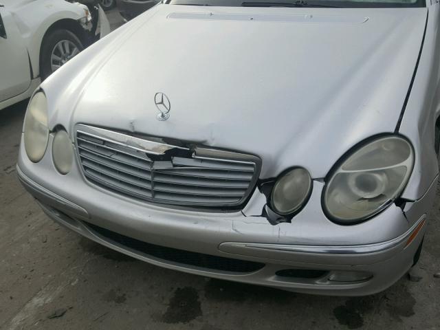 WDBUF65J53A138974 - 2003 MERCEDES-BENZ E 320 SILVER photo 9