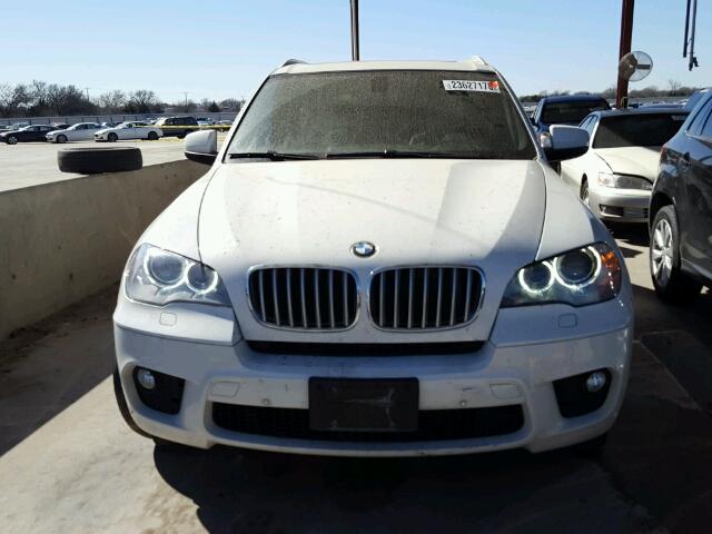 5UXZV4C52D0E07185 - 2013 BMW X5 XDRIVE3 WHITE photo 9