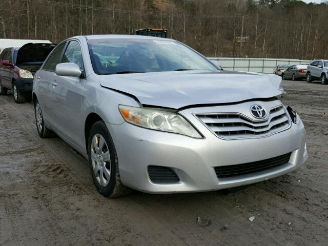 4T1BF3EK6BU609572 - 2011 TOYOTA CAMRY BASE SILVER photo 1