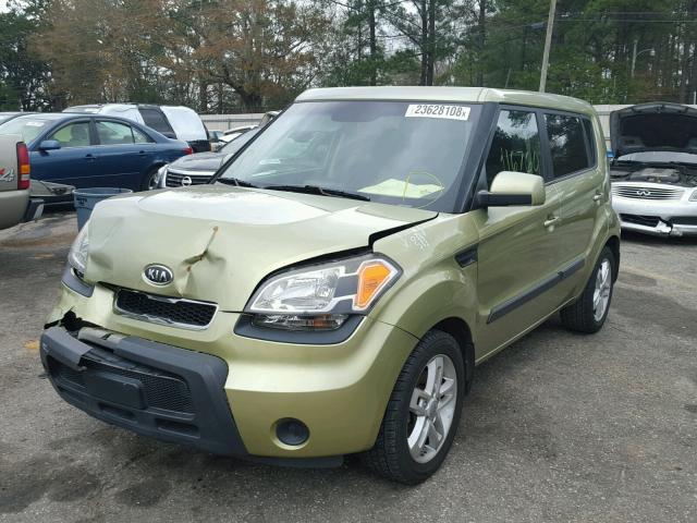 KNDJT2A23B7199899 - 2011 KIA SOUL + GREEN photo 2