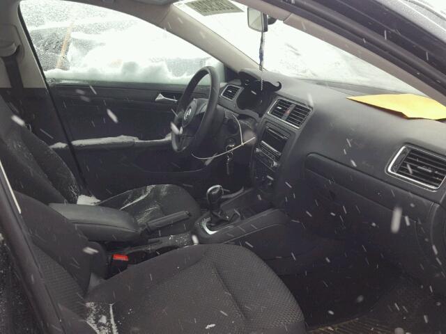 3VW2K7AJ4DM315953 - 2013 VOLKSWAGEN JETTA BASE 黑色 照片 5