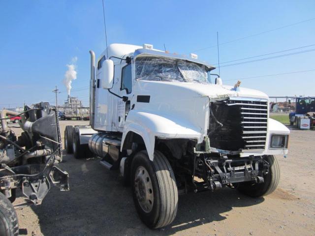 1M1AN07Y3FM019208 - 2015 MACK 600 CHU600 WHITE photo 1