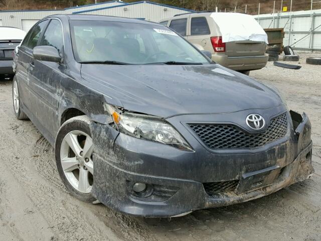 4T1BF3EKXBU745672 - 2011 TOYOTA CAMRY BASE GRAY photo 1