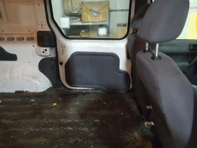 NM0LS6AN6AT014938 - 2010 FORD TRANSIT CO WHITE photo 6