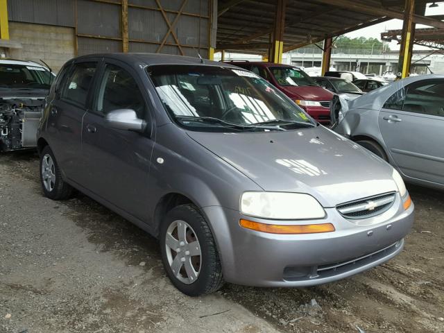 KL1TD66626B533827 - 2006 CHEVROLET AVEO BASE GRAY photo 1