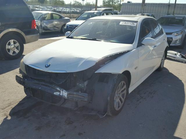 WBAVA33547PV64762 - 2007 BMW 328 I WHITE photo 2