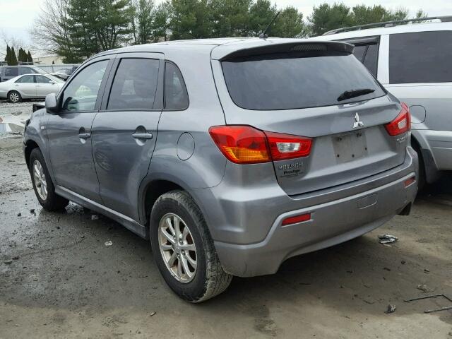 JA4AP3AU4BZ000336 - 2011 MITSUBISHI OUTLANDER GRAY photo 3