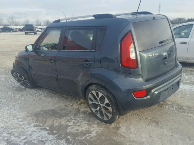 KNDJT2A64D7529667 - 2013 KIA SOUL + GRAY photo 3