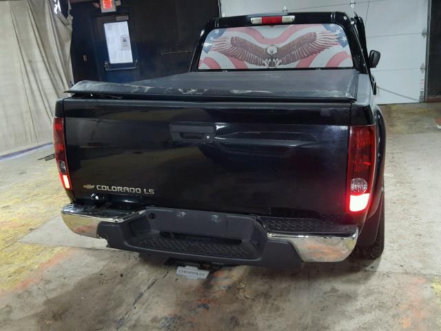 1GCDT196858246390 - 2005 CHEVROLET COLORADO BLACK photo 6