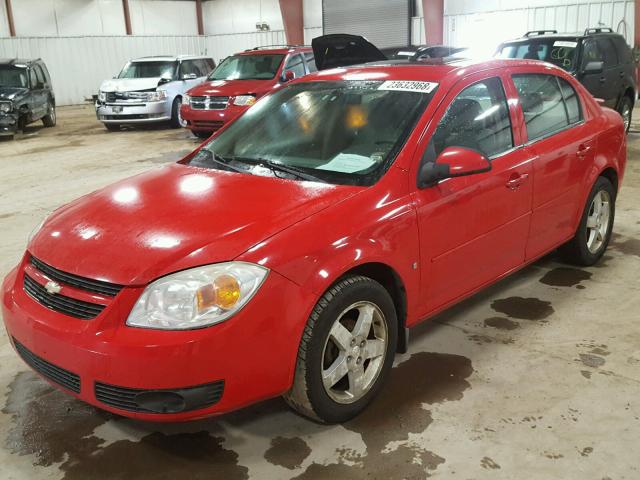 1G1AL58F367799413 - 2006 CHEVROLET COBALT LT RED photo 2