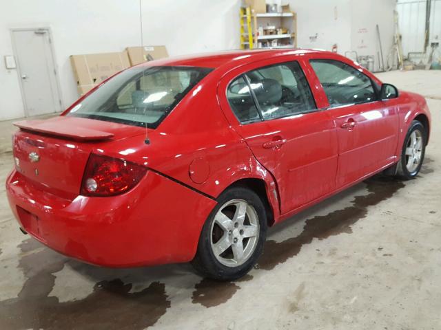 1G1AL58F367799413 - 2006 CHEVROLET COBALT LT RED photo 4