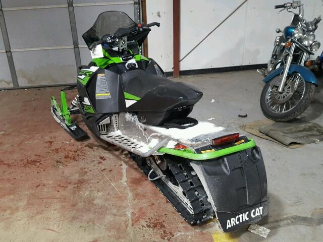 4UF15SNW6FT800008 - 2015 ARCC SNOWMOBILE GREEN photo 3