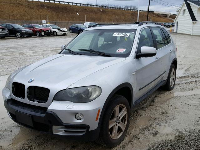 5UXFE83588L165093 - 2008 BMW X5 4.8I SILVER photo 2