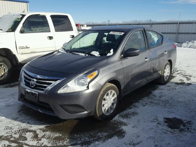 3N1CN7AP4GL914948 - 2016 NISSAN VERSA S CHARCOAL photo 2