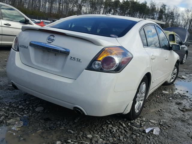 1N4AL2AP1AN425255 - 2010 NISSAN ALTIMA BAS WHITE photo 4