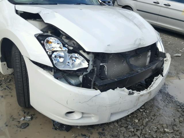 1N4AL2AP1AN425255 - 2010 NISSAN ALTIMA BAS WHITE photo 9