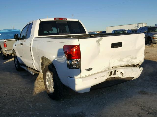 5TFRV54117X023555 - 2007 TOYOTA TUNDRA DOU WHITE photo 3