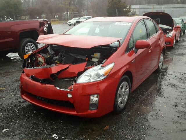 JTDKN3DUXB0285639 - 2011 TOYOTA PRIUS RED photo 2