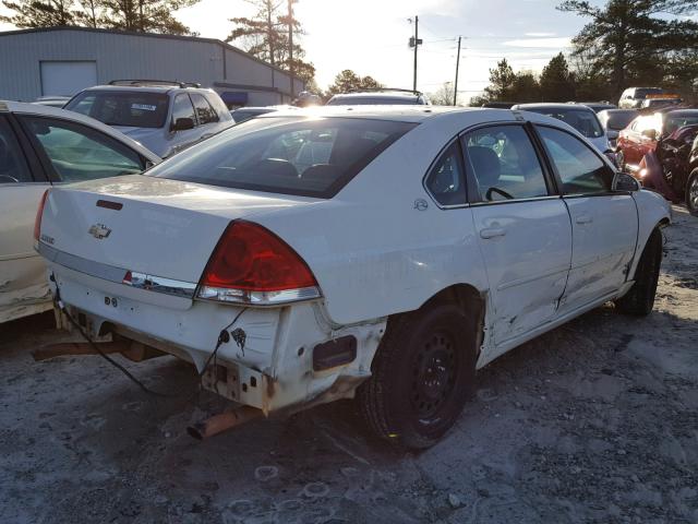 2G1WS551269426637 - 2006 CHEVROLET IMPALA POL WHITE photo 4