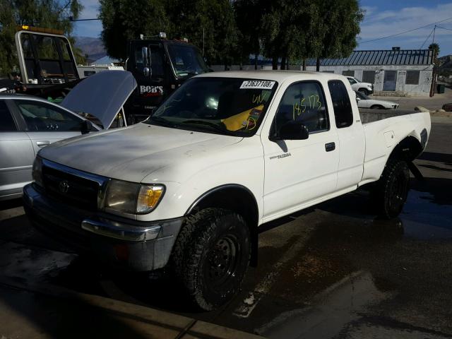 4TAWM72N5XZ466623 - 1999 TOYOTA TACOMA XTR WHITE photo 2