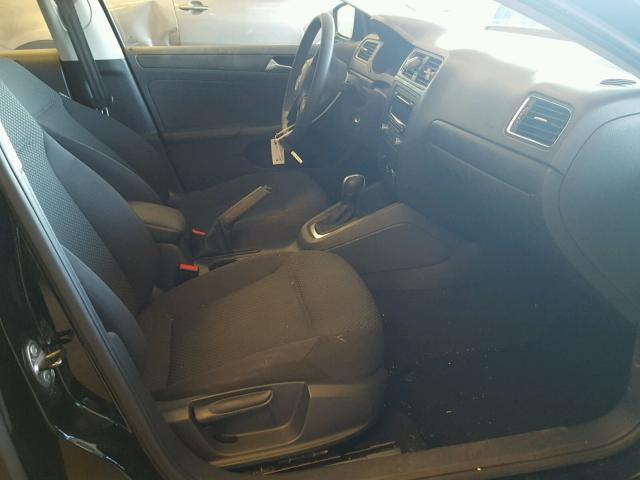 3VW2K7AJ5EM383731 - 2014 VOLKSWAGEN JETTA BASE შავი ფოტო 5
