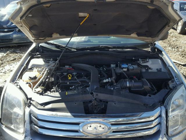 3FAFP06Z86R153381 - 2006 FORD FUSION S GRAY photo 7