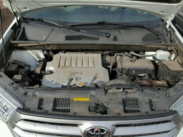 5TDBK3EH5CS161237 - 2012 TOYOTA HIGHLANDER WHITE photo 7