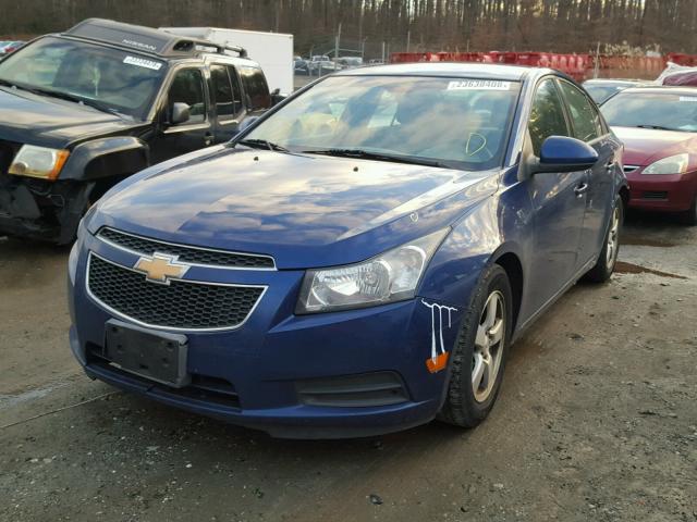 1G1PC5SB5D7253967 - 2013 CHEVROLET CRUZE LT BLUE photo 2