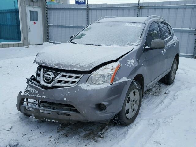 JN8AS5MV9DW132327 - 2013 NISSAN ROGUE S GRAY photo 2