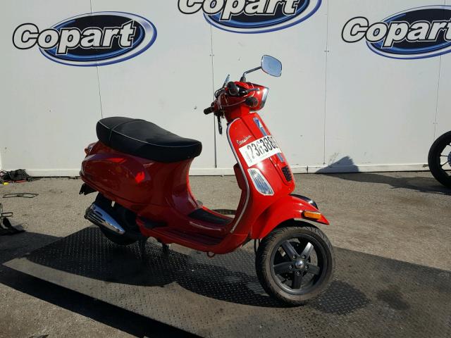 ZAPM688FXD5401053 - 2013 VESPA LX 150IE RED photo 1