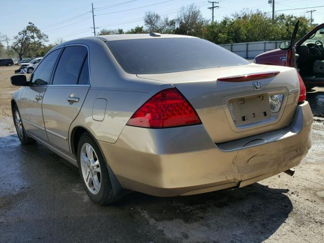 1HGCM56806A089018 - 2006 HONDA ACCORD EX GOLD photo 3