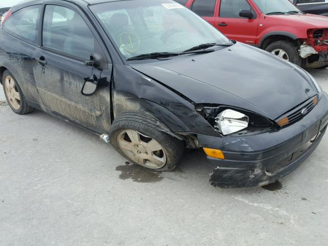 3FAFP31303R149129 - 2003 FORD FOCUS ZX3 BLACK photo 9