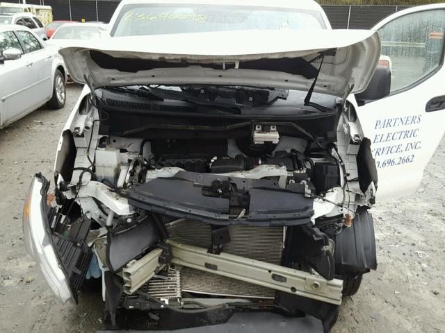 3N63M0YN1FK704790 - 2015 CHEVROLET CITY EXPRE WHITE photo 7
