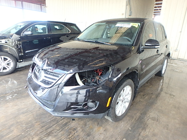 WVGAV75N89W524473 - 2009 VOLKSWAGEN TIGUAN S BLACK photo 2