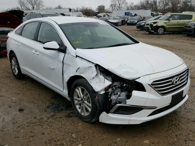 5NPE24AF6HH561019 - 2017 HYUNDAI SONATA SE WHITE photo 1