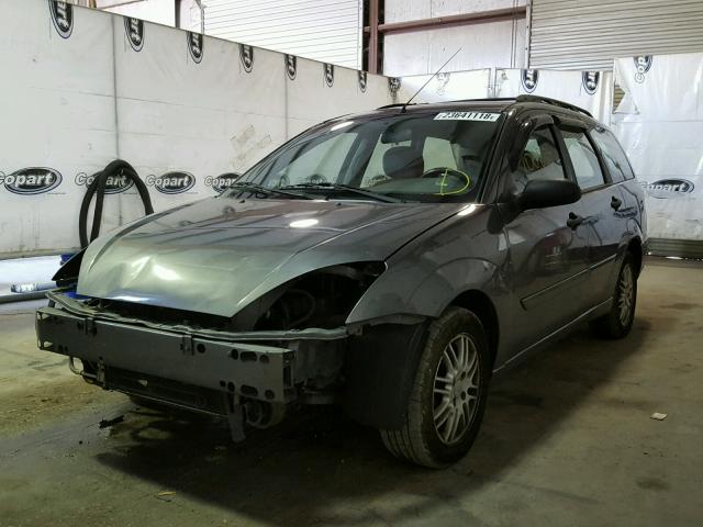 1FAFP36343W241740 - 2003 FORD FOCUS SE GRAY photo 2