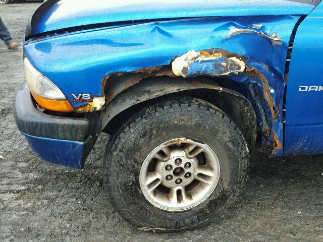 1B7GG22N1YS524594 - 2000 DODGE DAKOTA BLUE photo 9