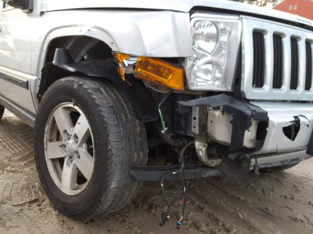 1J8HG48N58C220694 - 2008 JEEP COMMANDER ვერცხლისფერი ფოტო 9