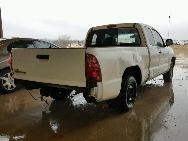 5TETX22N98Z532453 - 2008 TOYOTA TACOMA ACC WHITE photo 4