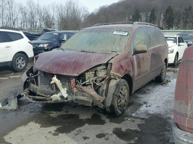 5TDZA23C75S308261 - 2005 TOYOTA SIENNA CE MAROON photo 2