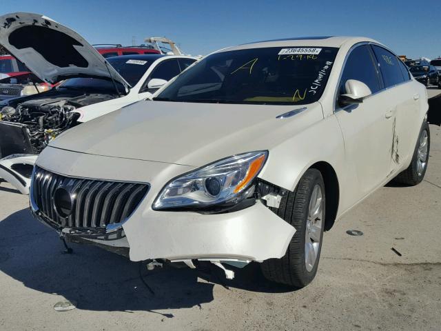 2G4GK5EX9F9289093 - 2015 BUICK REGAL WHITE photo 2