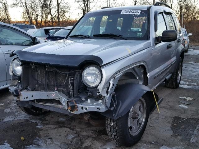 1J4GL48K77W701123 - 2007 JEEP LIBERTY SP SILVER photo 2