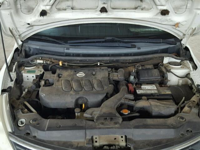 3N1BC13E37L372719 - 2007 NISSAN VERSA S WHITE photo 7