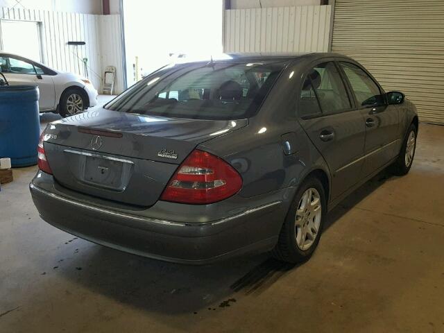 WDBUF56J36A808129 - 2006 MERCEDES-BENZ E 350 GRAY photo 4