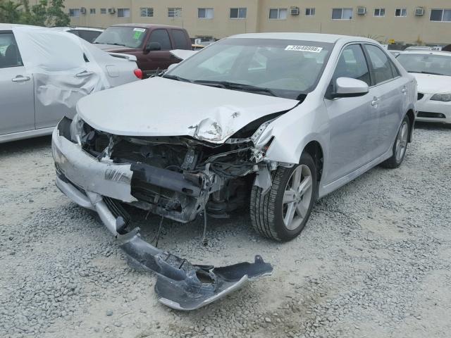 4T1BF1FK3EU327879 - 2014 TOYOTA CAMRY L SILVER photo 2