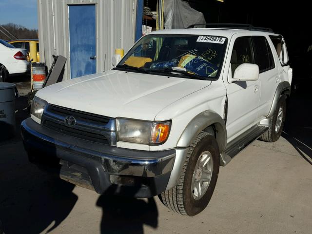 JT3GN86RX10212950 - 2001 TOYOTA 4RUNNER SR WHITE photo 2