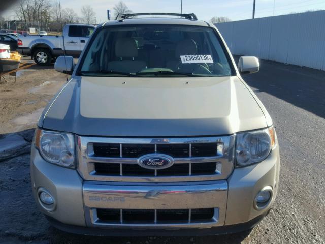 1FMCU0EG8BKA05957 - 2011 FORD ESCAPE LIM BROWN photo 9