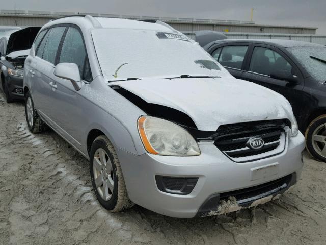 KNAFG526077097753 - 2007 KIA RONDO LX SILVER photo 1